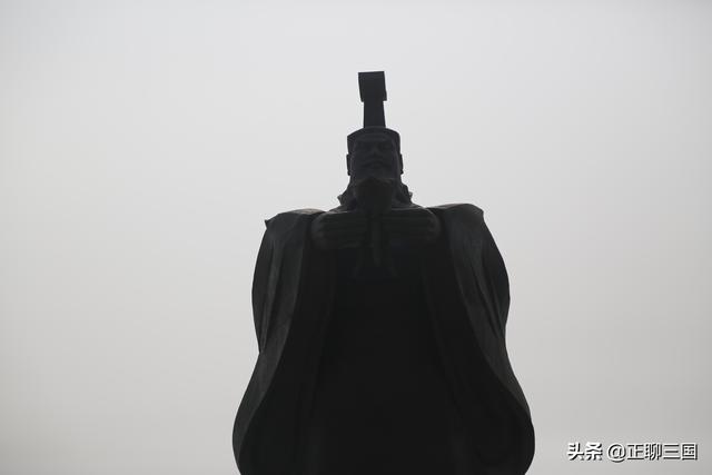 曹操抓捕汉献帝伏皇后,曹操献帝伏皇后