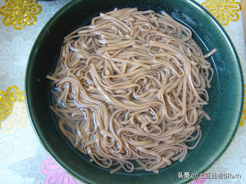 炒面10元一份视频,炒面20元一份