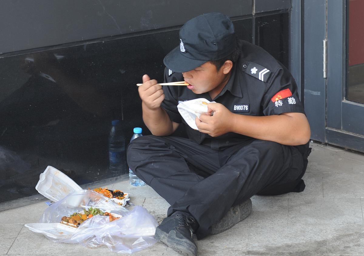 包吃住的工作有前途吗,包吃住4500一个月的工作