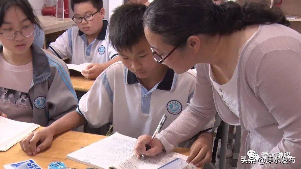 他20年坚守农村教学一线,25年扎根一线