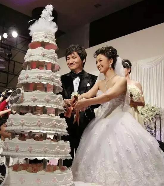 兰玉婚纱为什么那么火爆,兰玉明星婚纱