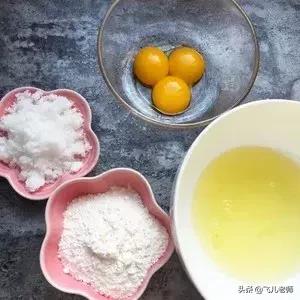 好吃不上火的蒸蛋糕怎么做,婴儿蛋糕怎么蒸出来又软又蓬松