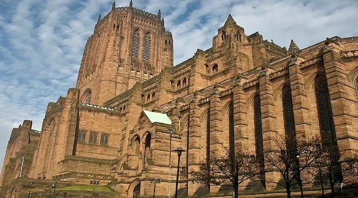 等一个人陪我去巴黎,等一个人陪我去南京视频