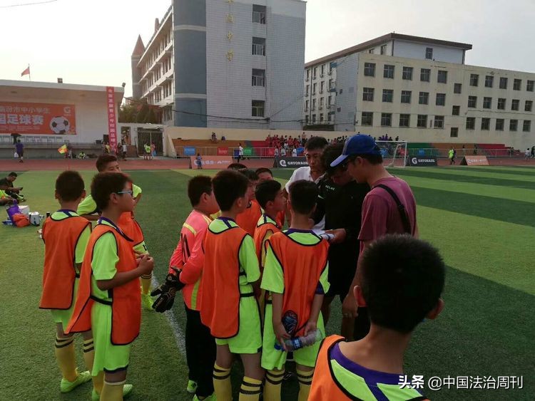 曲沃县小学足球比赛,曲沃足球比赛初中