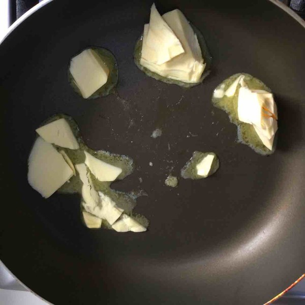 夏天，绿豆别熬粥了，这样做清凉有弹性，比冰淇淋还爽口，凉快