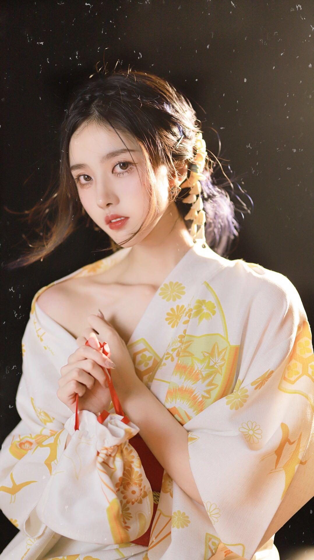 纯黑背景人像怎么修图,纯黑背景如何拍物品