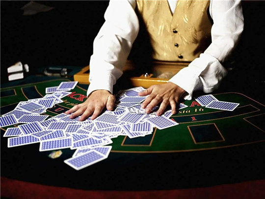 众泰被告,众泰模仿保时捷为什么不会被告