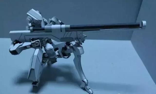 日本小哥自称“空箱职人”,靠着废纸盒办展览