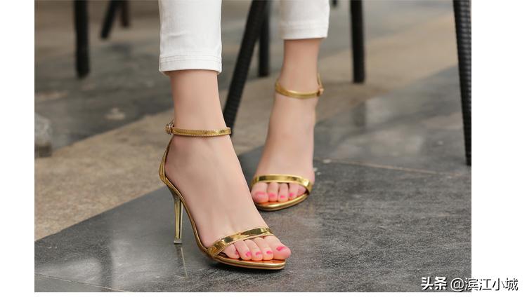 穿凉鞋脚总是出汗又脏又滑怎么办,穿凉鞋脚出汗怎么办