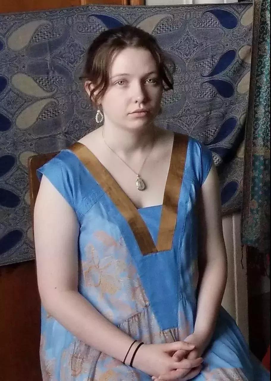 冷军的超写实绘画是造假的?画画40年代的作品都在这了,你来鉴别