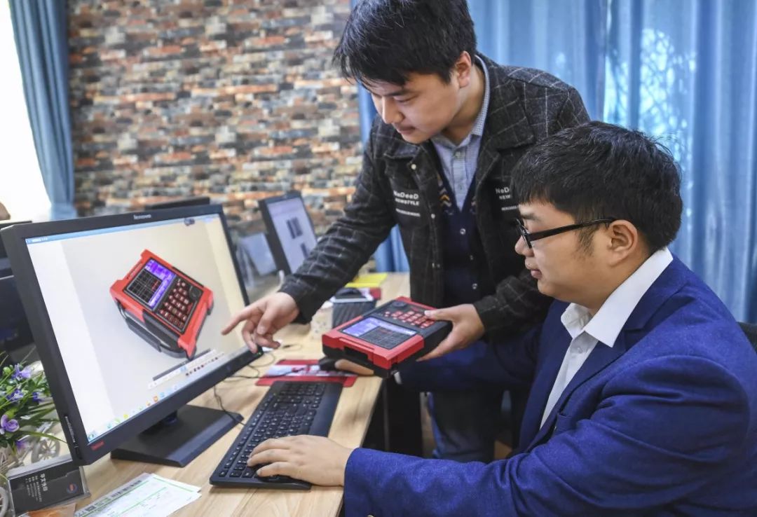 2019重庆最强通讯录出炉!有了它足不出户就把事情给办了!