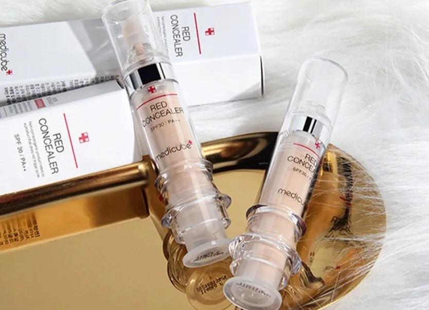 精致女孩的包包里装什么呢,精致女性的包包里藏着多少小秘密