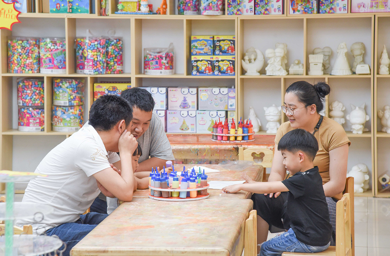 爱亲母婴店加盟价格明细表,加盟爱亲母婴店怎么样可靠吗