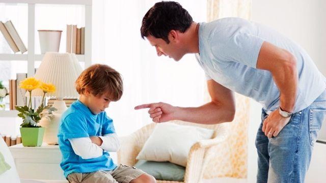 剁饺子馅吵到楼下邻居的视频,剁饺子馅吵到邻居