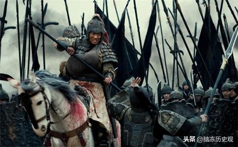 关羽孤傲，马超黄忠也瞧不起，为何偏偏对赵云却不曾有意见