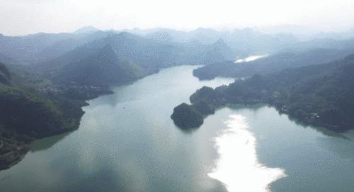 外省旅游团探秘广西巴马长寿之旅,巴马旅游探索巴马的奇妙之旅