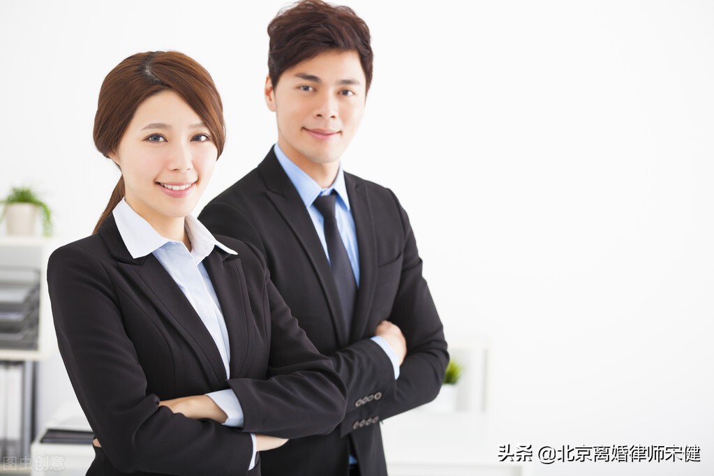 结婚证与身份证不一致怎么开证明,结婚证与身份证不一致怎么办离婚