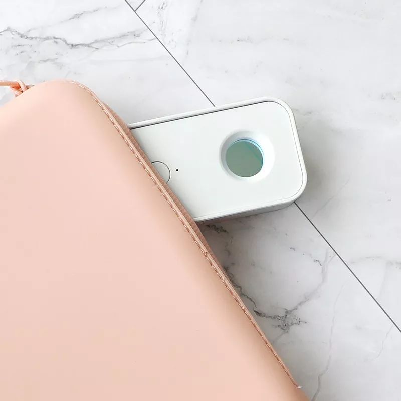 不想成为“小黄网”真人秀？红外防*拍偷**神器，1秒揪出房间摄像头