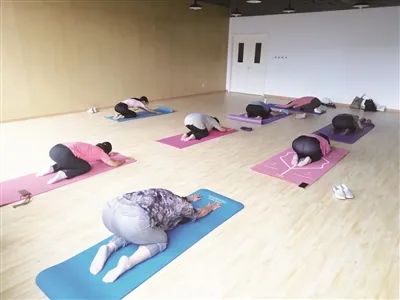 西罗园街道总工会:做职工最坚强的后盾