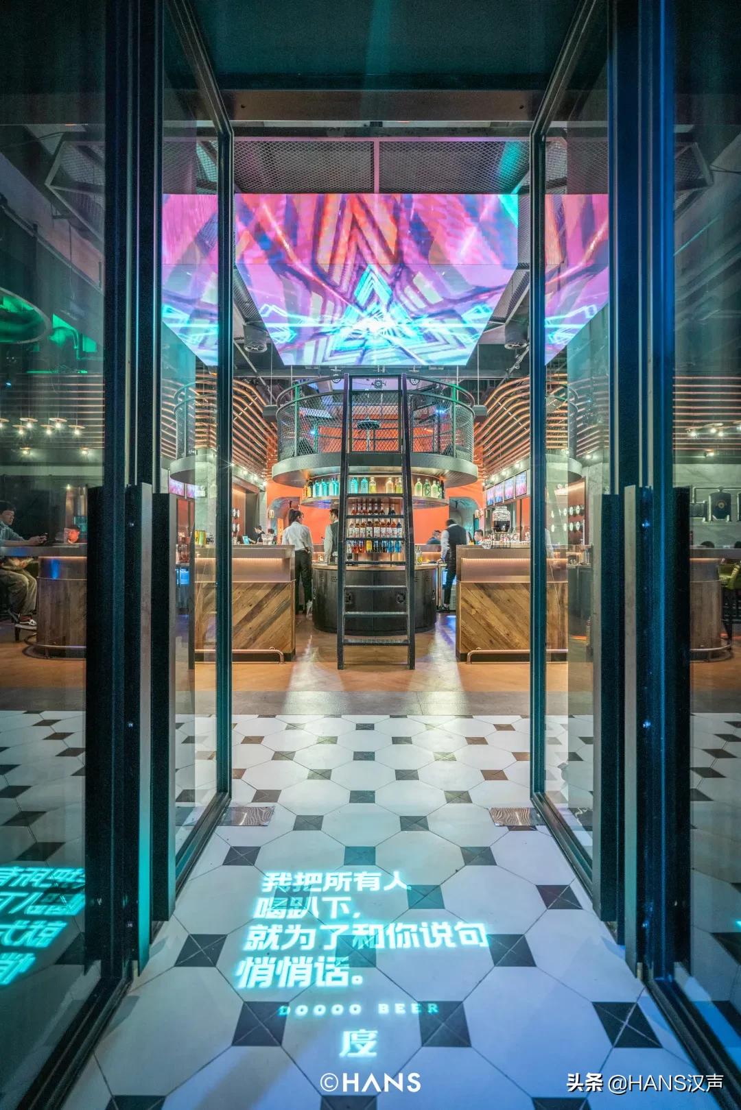 武汉2019最火三家酒吧,武汉最新开的酒吧