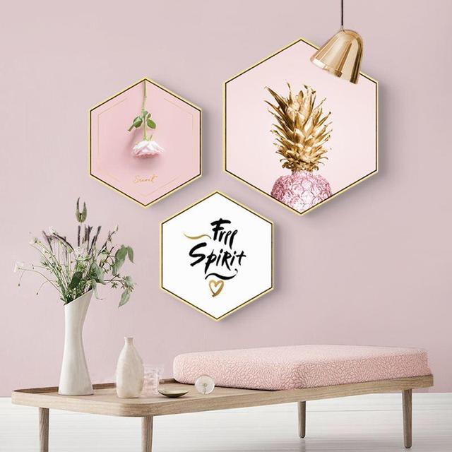 客厅背景墙装饰画简单大气,客厅最流行背景墙装饰画