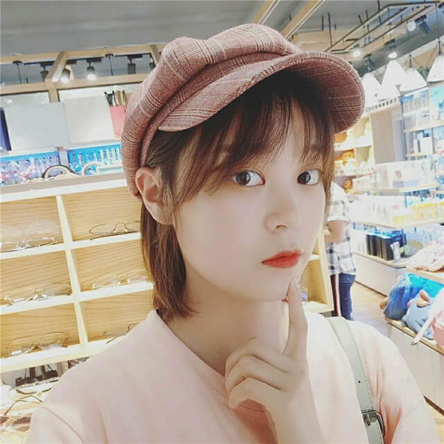 闭口和闭口粉刺,脸上长痘痘闭口粉刺引起的原因