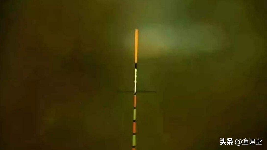 钓鱼出现顶漂的解决方法,钓鱼如何避免浮漂爆顶