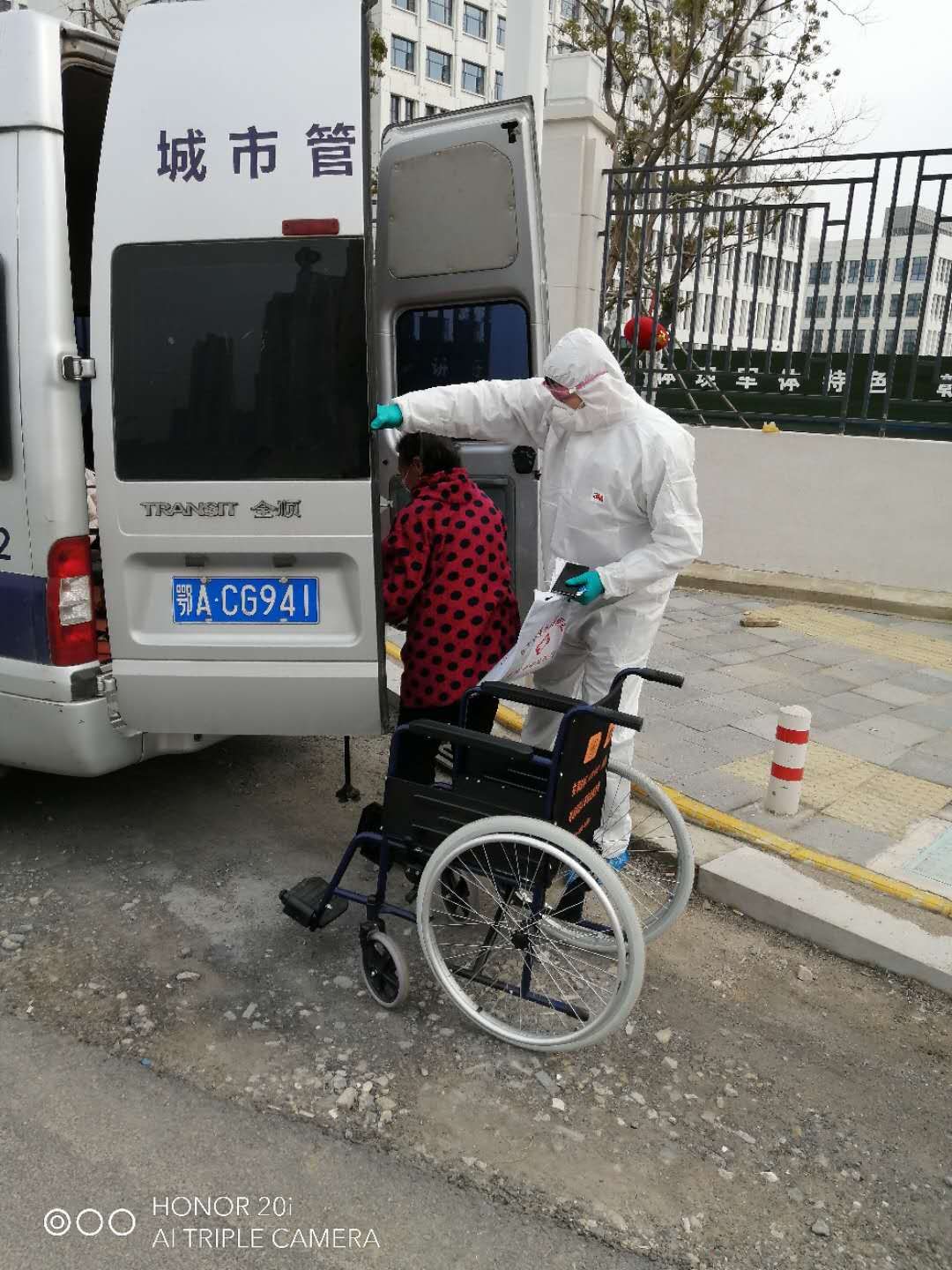 他们是战疫最前线的战士,白细胞和病毒对战到了最后谁赢了