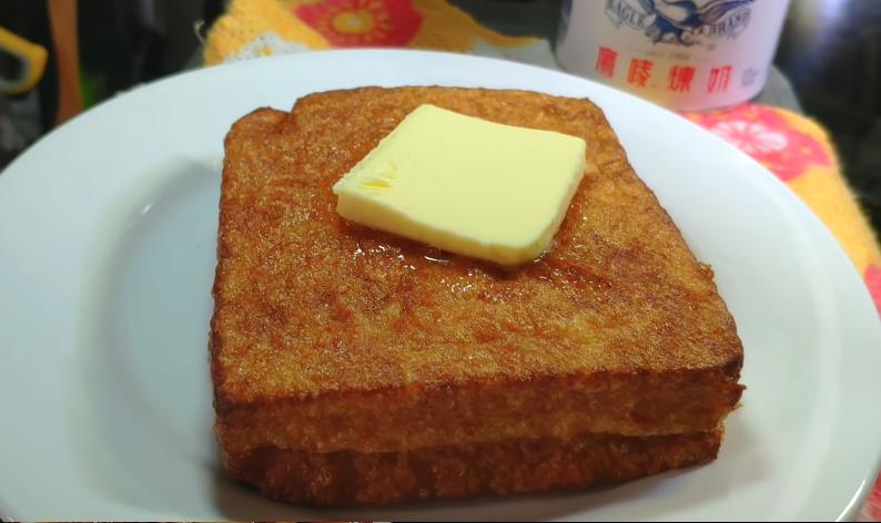 港式茶餐厅沙嗲牛肉西多士,吃老式港式早茶西多士