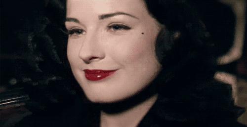 女性怎么打造神秘感,如何拥有高级的女人味