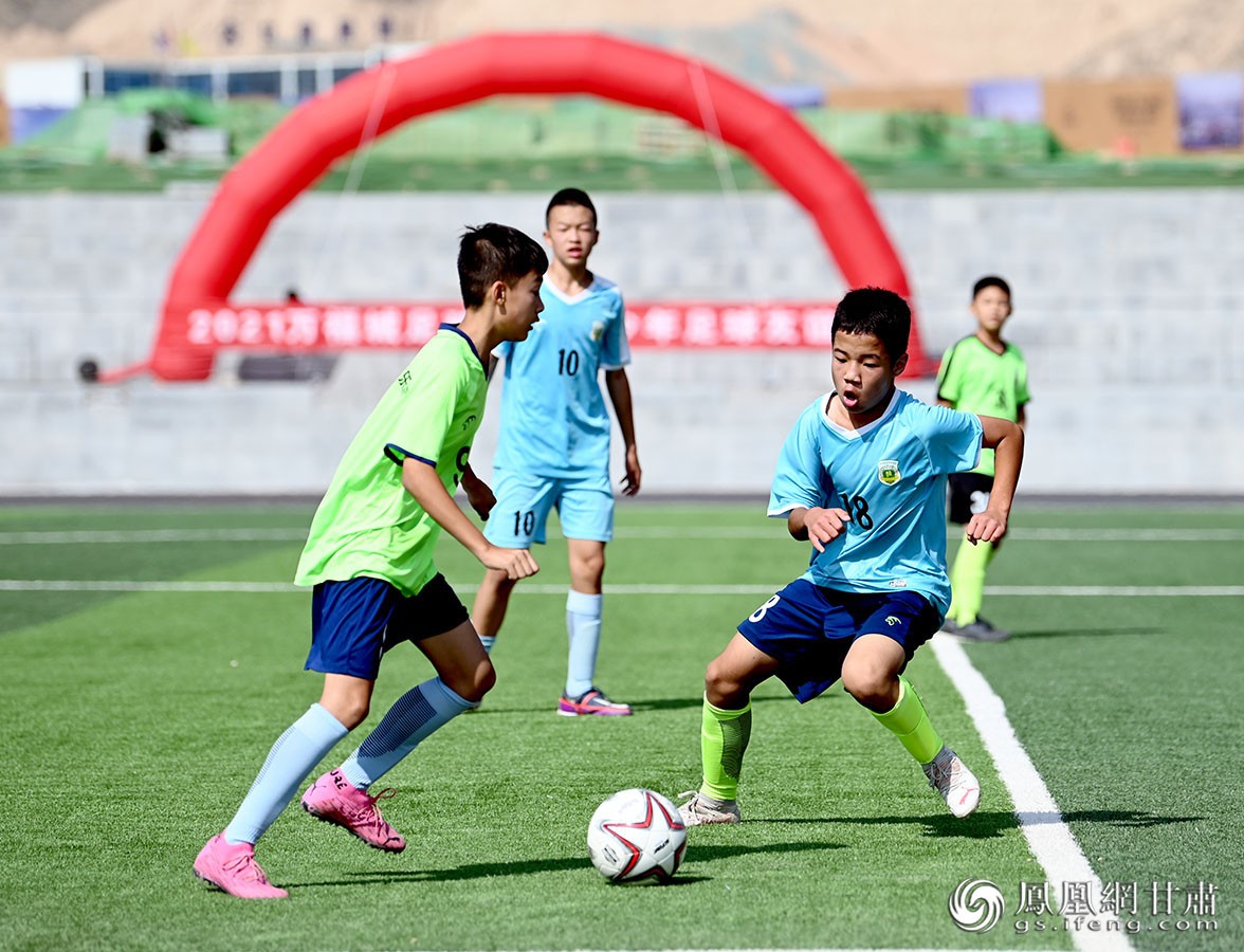 “双减”之后去哪里？踢足球就到万福城