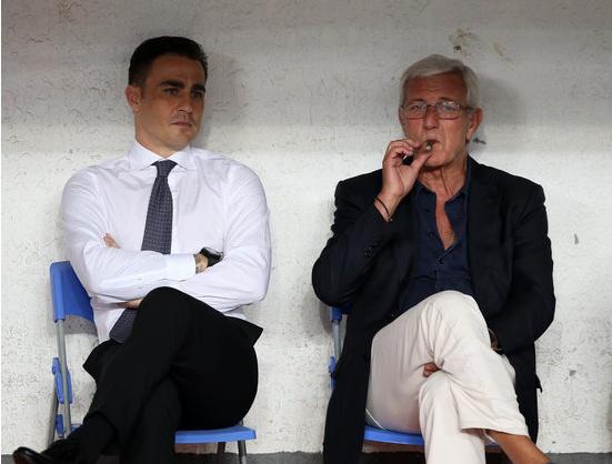 这不是有病？骨折球员按要求到国家队报到能踢过泰国吗