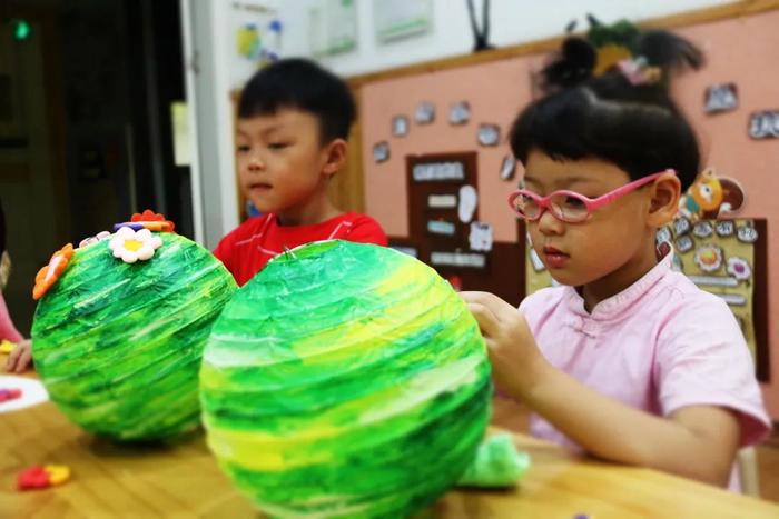 开展品格教育,品格教育特色幼儿园