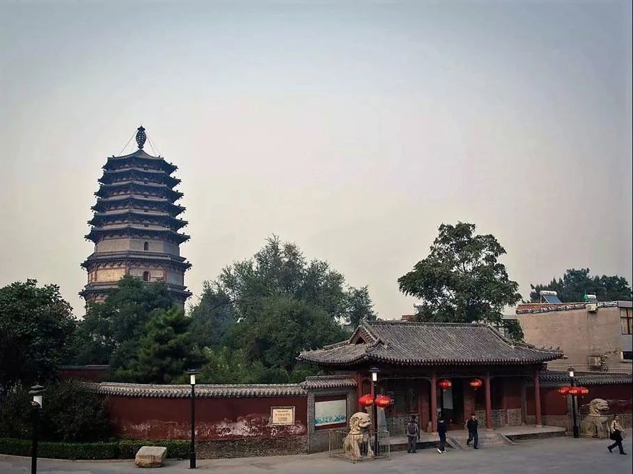 老僧的点醒:感觉生活不如人意时,建议去这3个地方看看