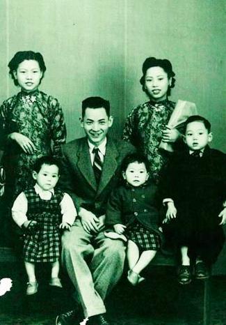 杨受成与明星关系,杨受成成长历程