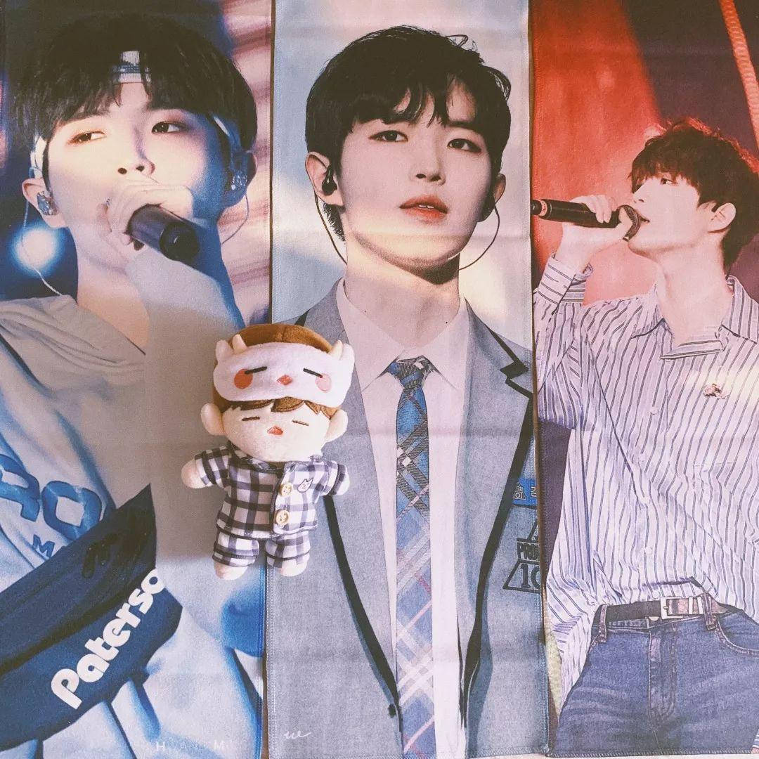 饭圈经济调查，办了一个爱豆周边市集，终于知道女友把钱花到哪了