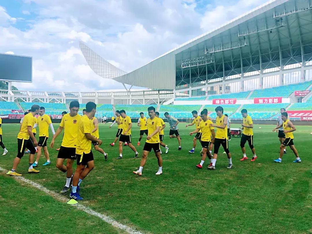 贵州恒丰和上海上港比赛直播,青岛对恒丰两场比赛结果