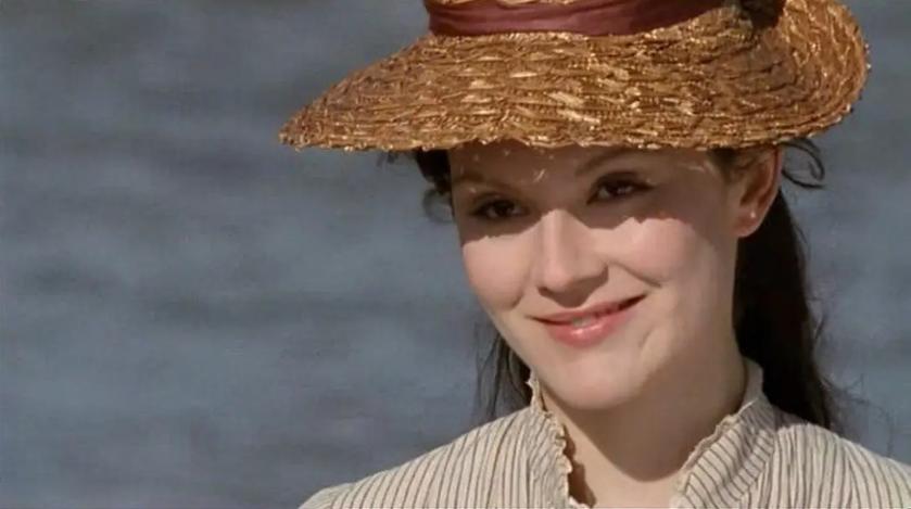 英国戏剧舞台上的女*爱性**恋：被遮盖的主体*欲情**与艰难的戏剧呈现