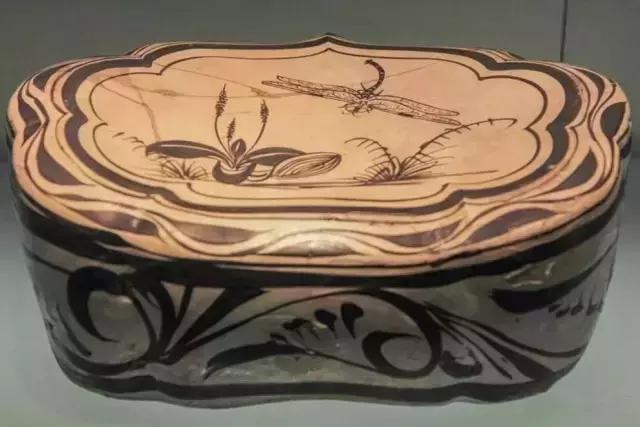 古代经典瓷枕,一枕清凉入梦来阅读