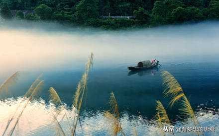 童年的爱会成为一生的铠甲,童年的爱和陪伴是孩子长大后的光