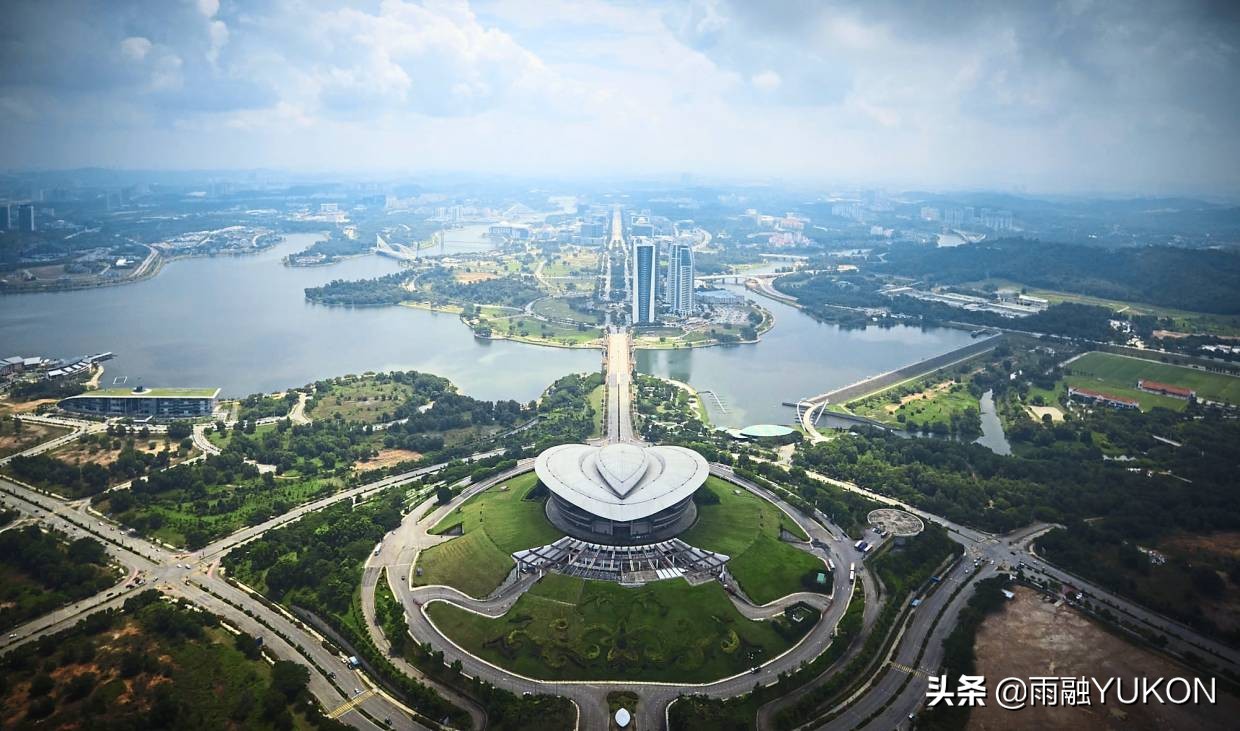 耗资575亿建的直辖市:坐拥各大国家政府机构,却不是首都