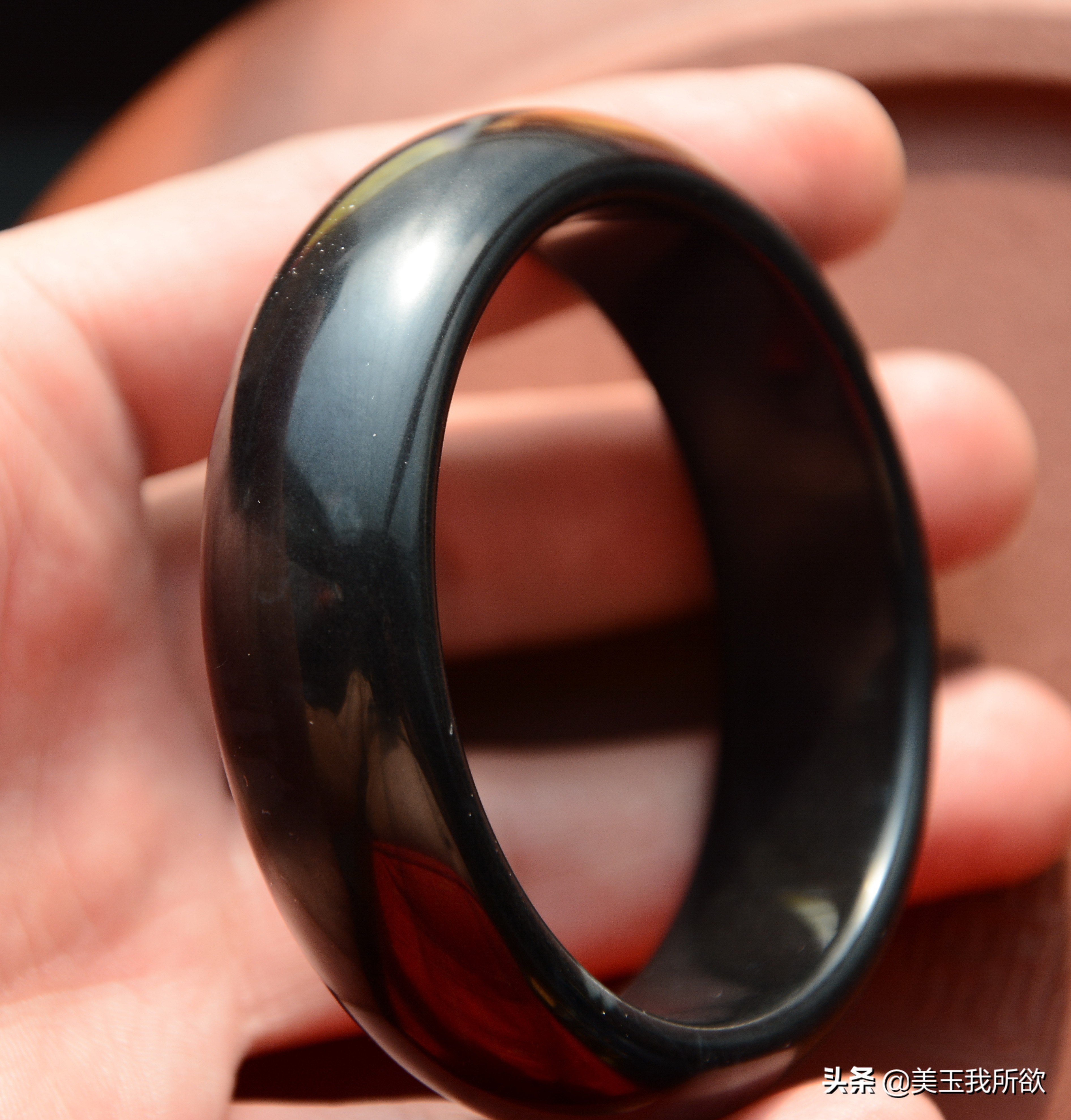 和田玉碧玉多色的手镯图片,和田玉手镯青玉图片