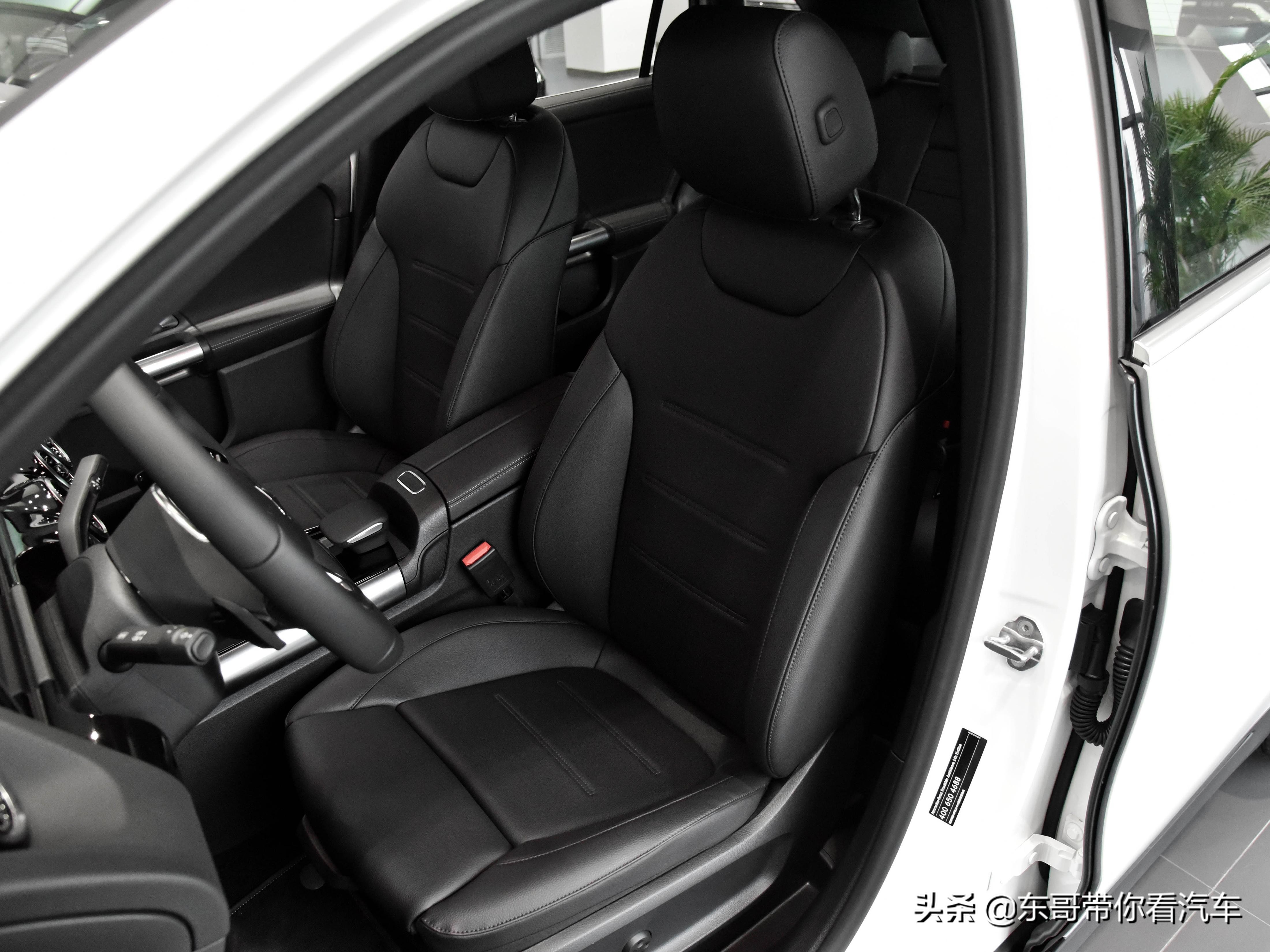 奔驰b200与奔驰gla,奔驰gla和奔驰glb哪个值得买