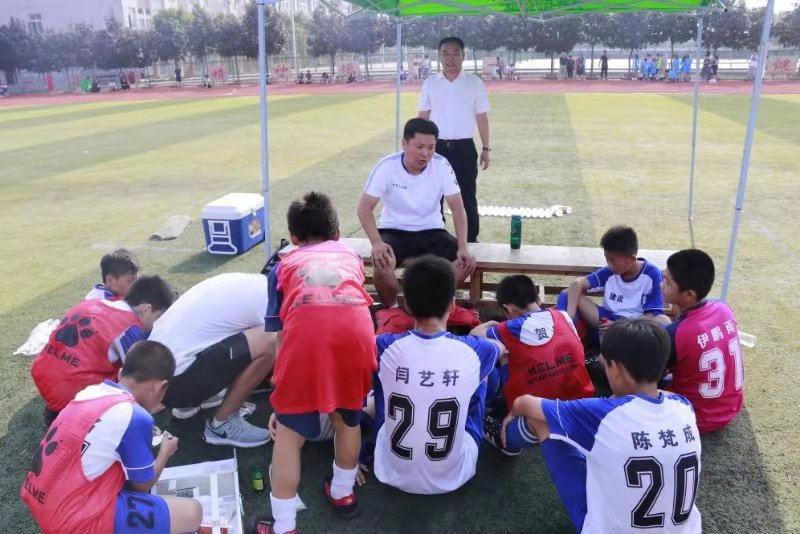 郑州市长杯青少年校园足球比赛,许昌市建设路小学足球联赛