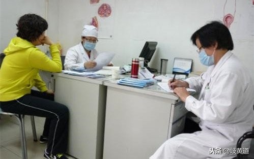 女性月经量少怎样调理吃什么药,导致女性月经量少的原因有哪些