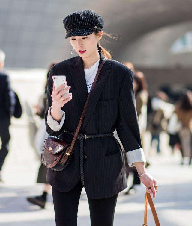 瑗胯鎬庝箞绌挎墠鑳芥樉寰椾笉鍍忓崠淇濋櫓,瑗胯鎬庝箞绌挎墠涓嶄細鍍忔槸鍗栦繚闄╃殑