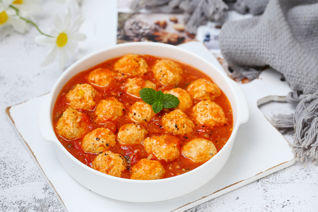 减脂鸡肉丸子怎么做才滑嫩,减脂鸡肉丸子汤做法