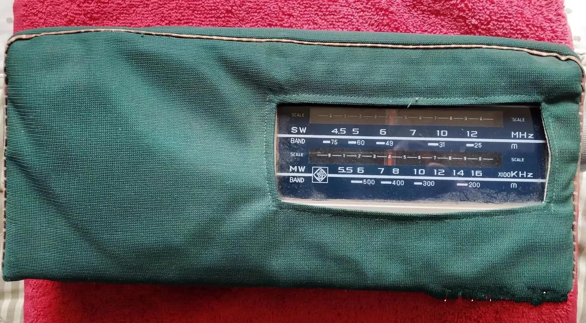 功能最强的半导体收音机,交直流两用最高端的收音机