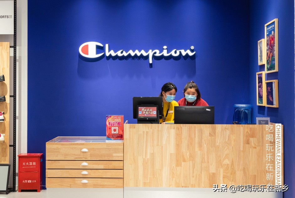 平原小镇王府井奥特莱斯最新活动,王府井奥莱平原小镇都有什么