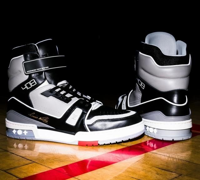 华伦天奴刘雯同款鞋,刘雯杨幂同款乐福鞋